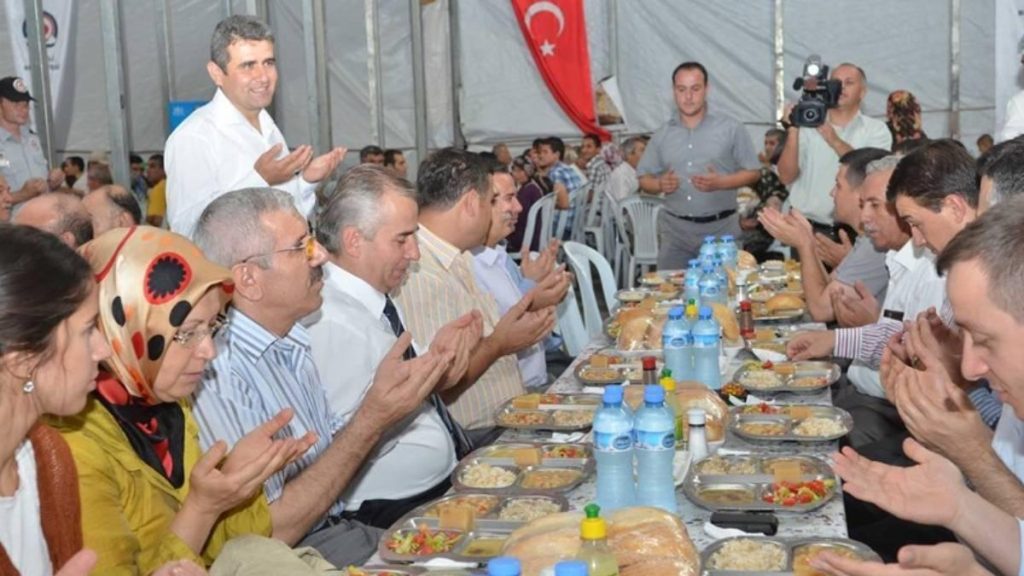 Aydın iftar çadırı 2023 | Aydın’da iftar çadırı nerede kuruldu? Efeler Nazilli, Söke iftar çadırı nerede?